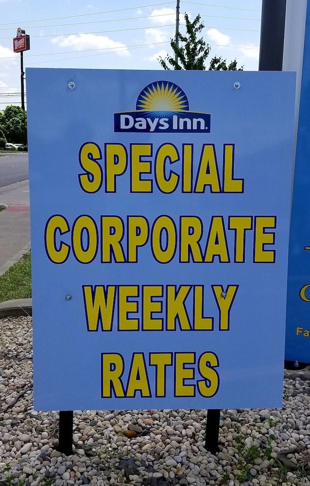 Days Inn By Wyndham Richmond Exteriör bild